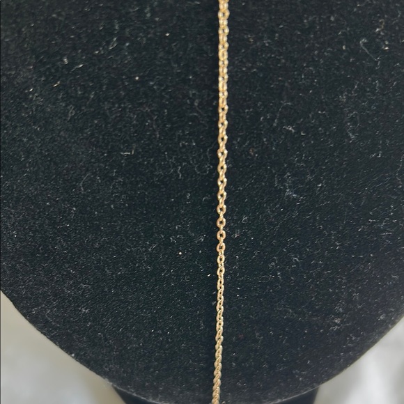 LC Lauren Conrad Gold Tone Circle /Paperclip Pendant Necklace - Picture 5 of 12